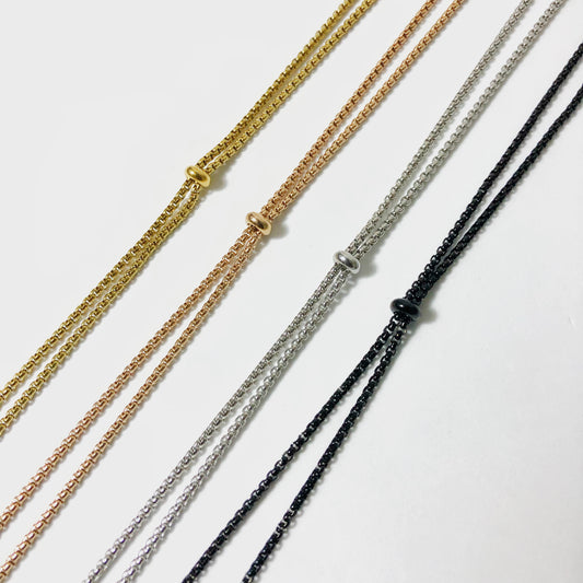 ADELLE - Glasses Chain